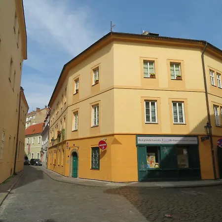 Charming Old Town Centre Studio דירה פראג