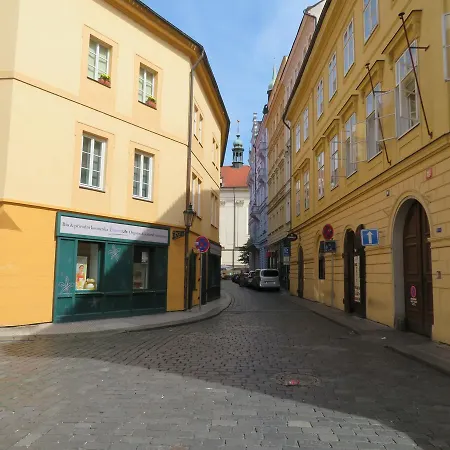 Charming Old Town Centre Studio * פראג